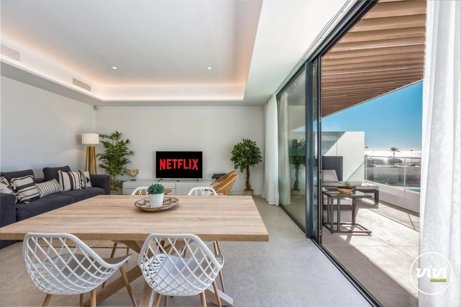 Daire Vivi Homes - Bambu Pool, Gym, Sauna & Beach Torremolinos